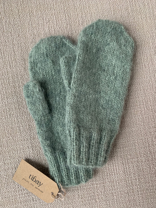 Handknit Mitten