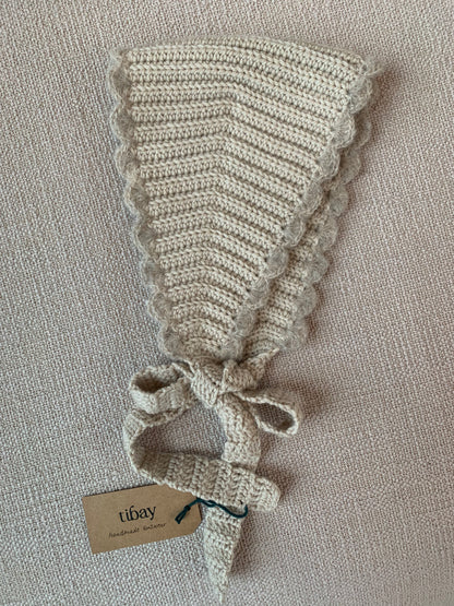 Horgolt Whimsy Bonnet